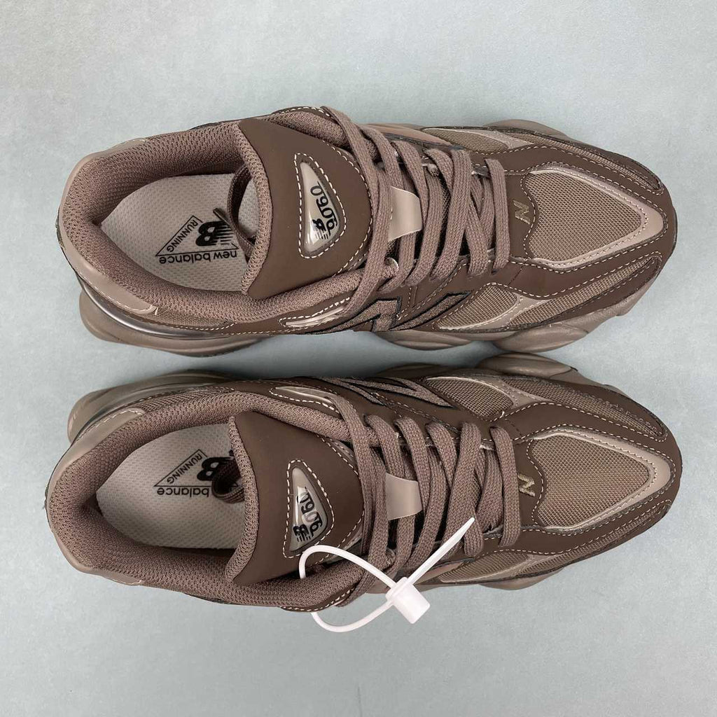 New Balance NB 9060 Monochrome Pack Cortado