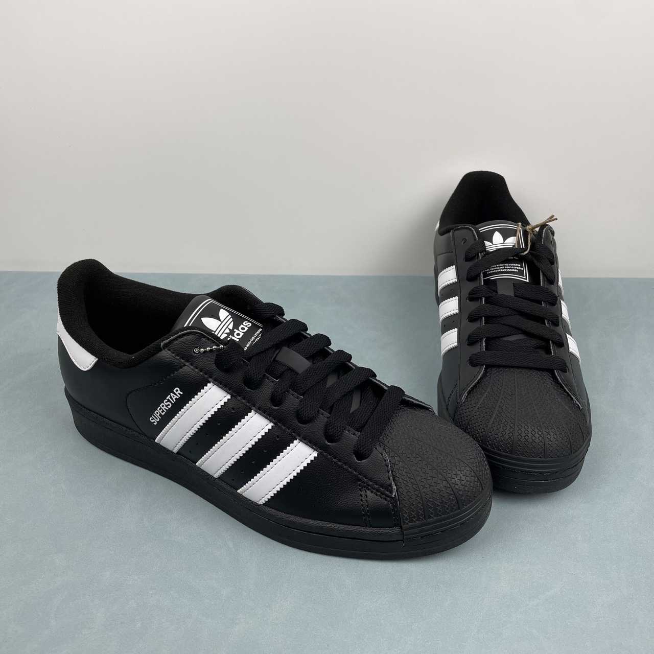 Adidas Originals Superstar XLG nero