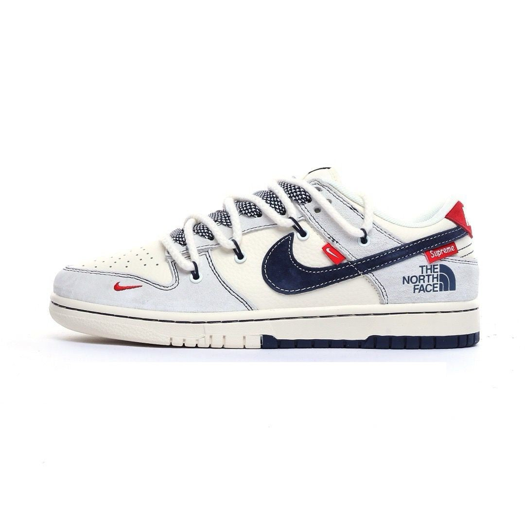Nike Dunk Low Supreme-The North Face Blue Swoosh | Sneakers Iconiche Rétro e Streetwear