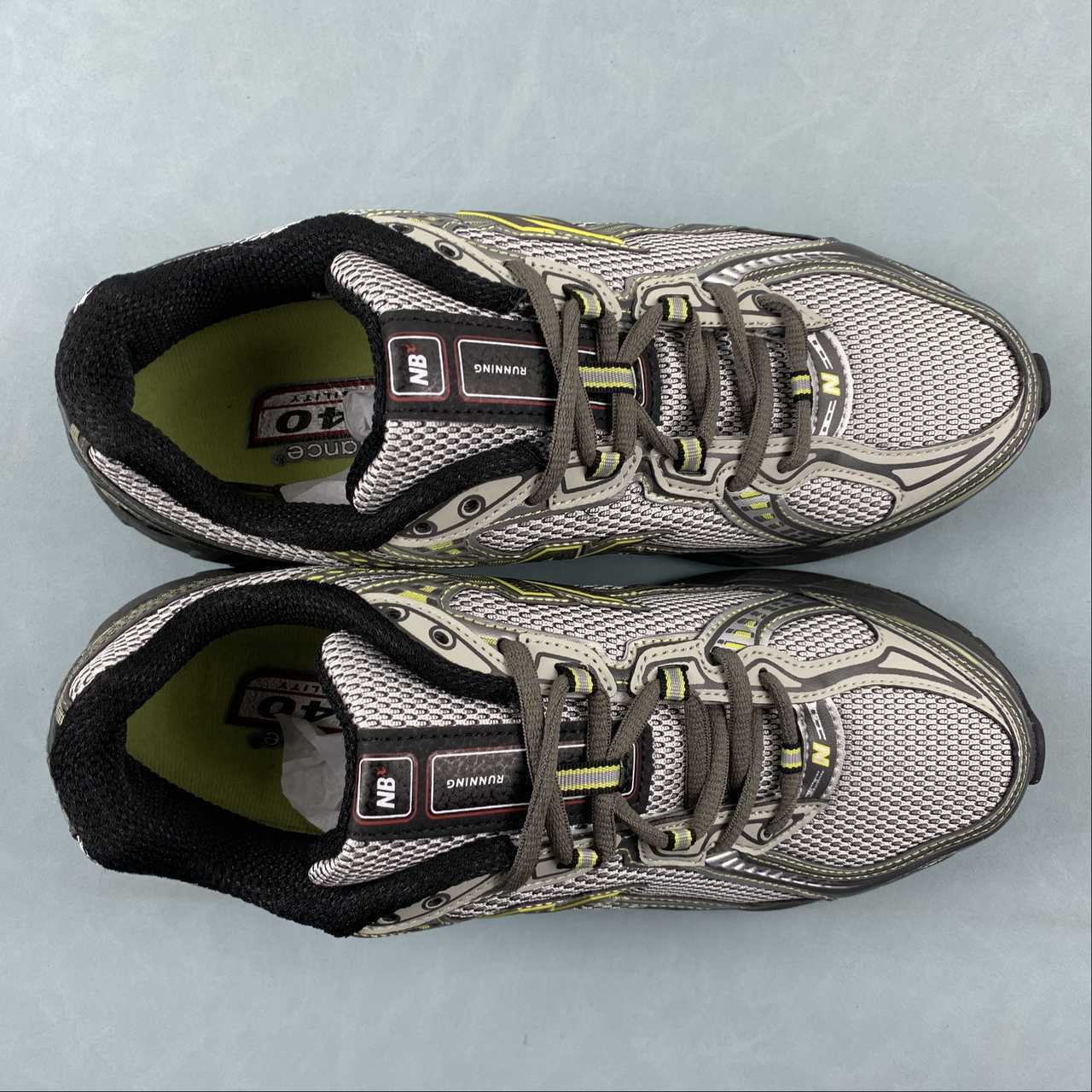 New Balance NB 740 Silver Yellow Black