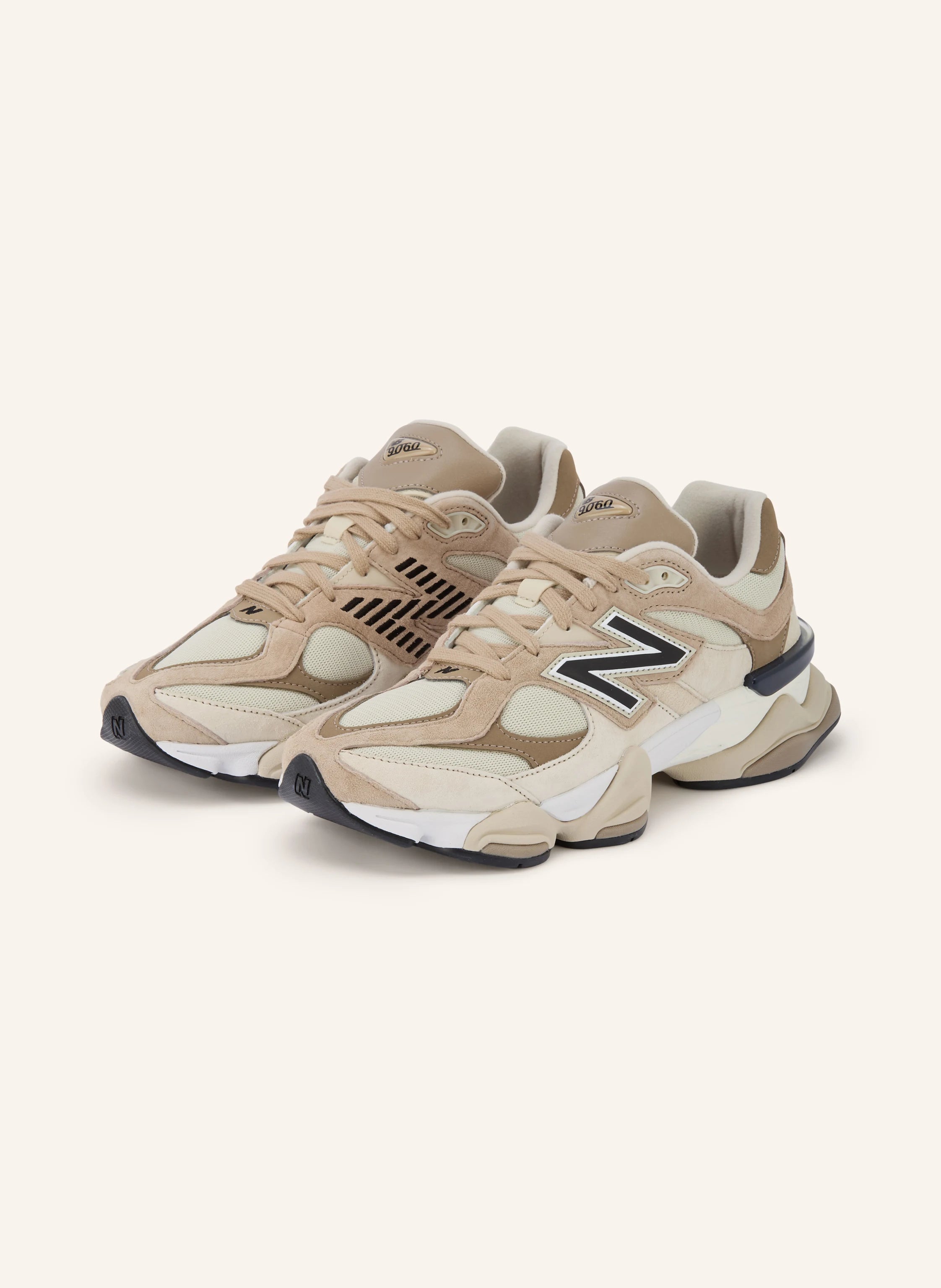 New Balance NB 9060 Beige Cream