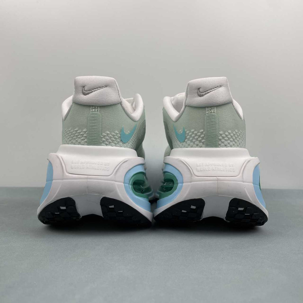 Nike Vomero Premium light green - VIBES MILANO