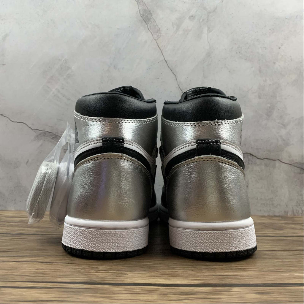 Nike Air Jordan 1 Retro High Silver Toe