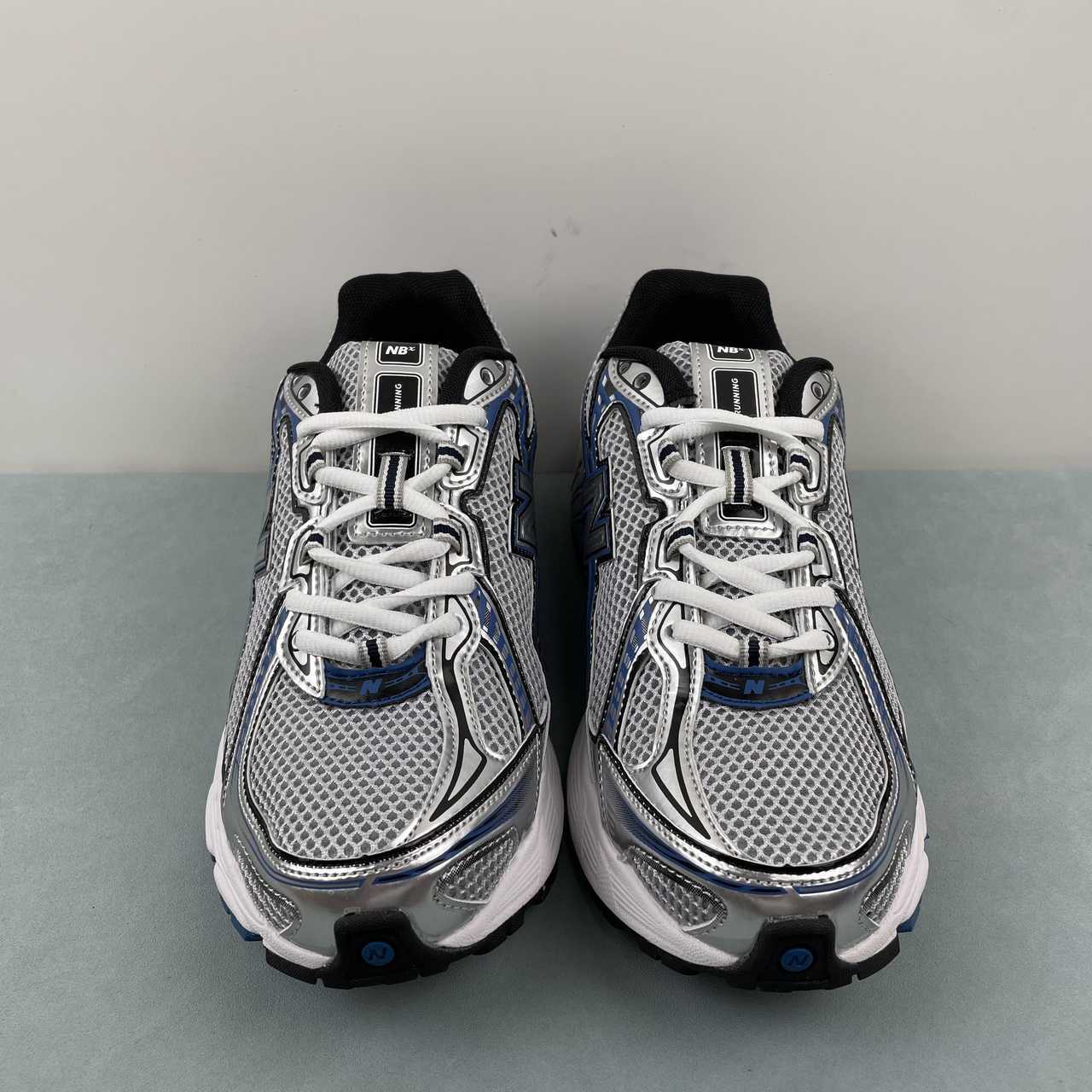 New Balance NB 740 Silver Blue