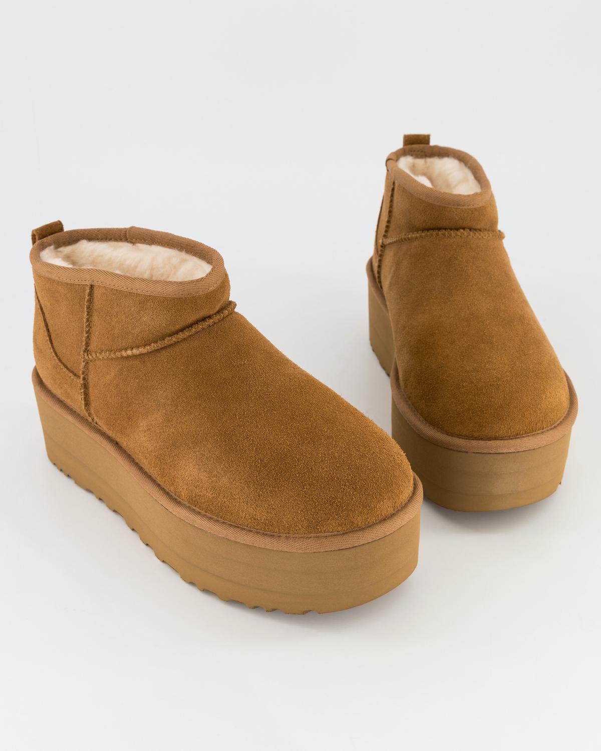 UGG Classic Ultra Mini Platform castano