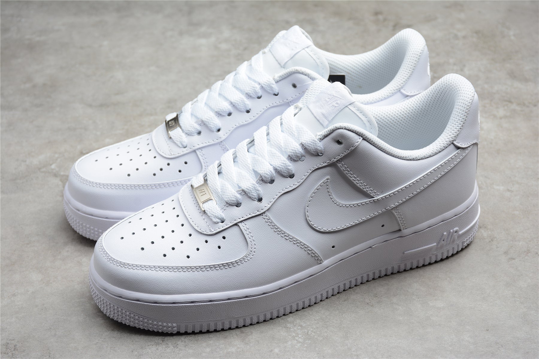 Nike Air Force 1 07 Low White