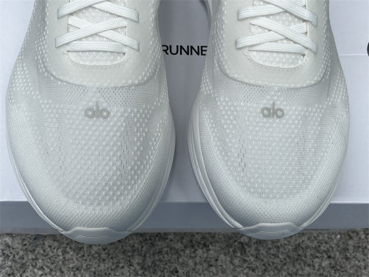 ALO Yoga Runner White White | Sneakers Running Premium