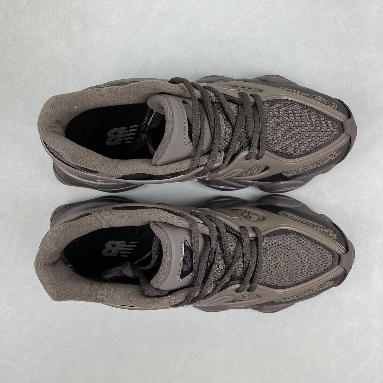 New Balance NB 9060 Black Cement