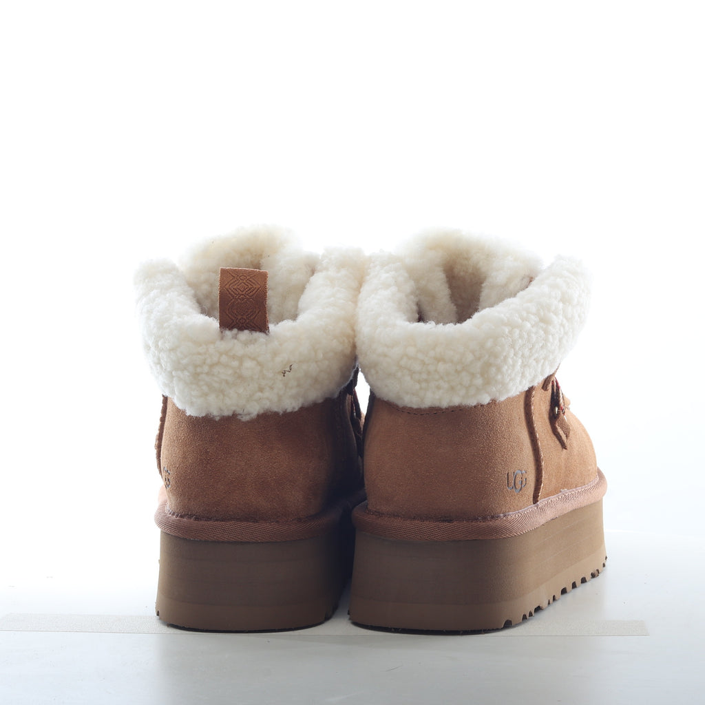 Ugg Funkarra Cabin Cuff marrone