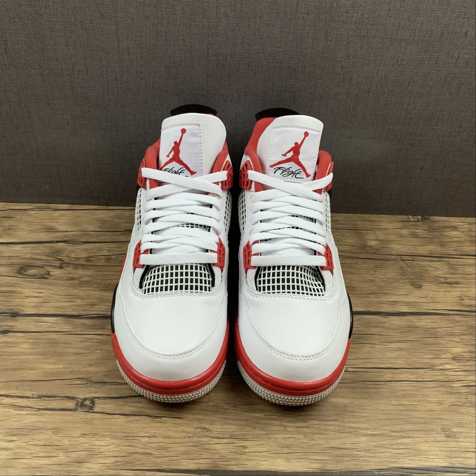 Nike Air Jordan 4 Retro Fire Red