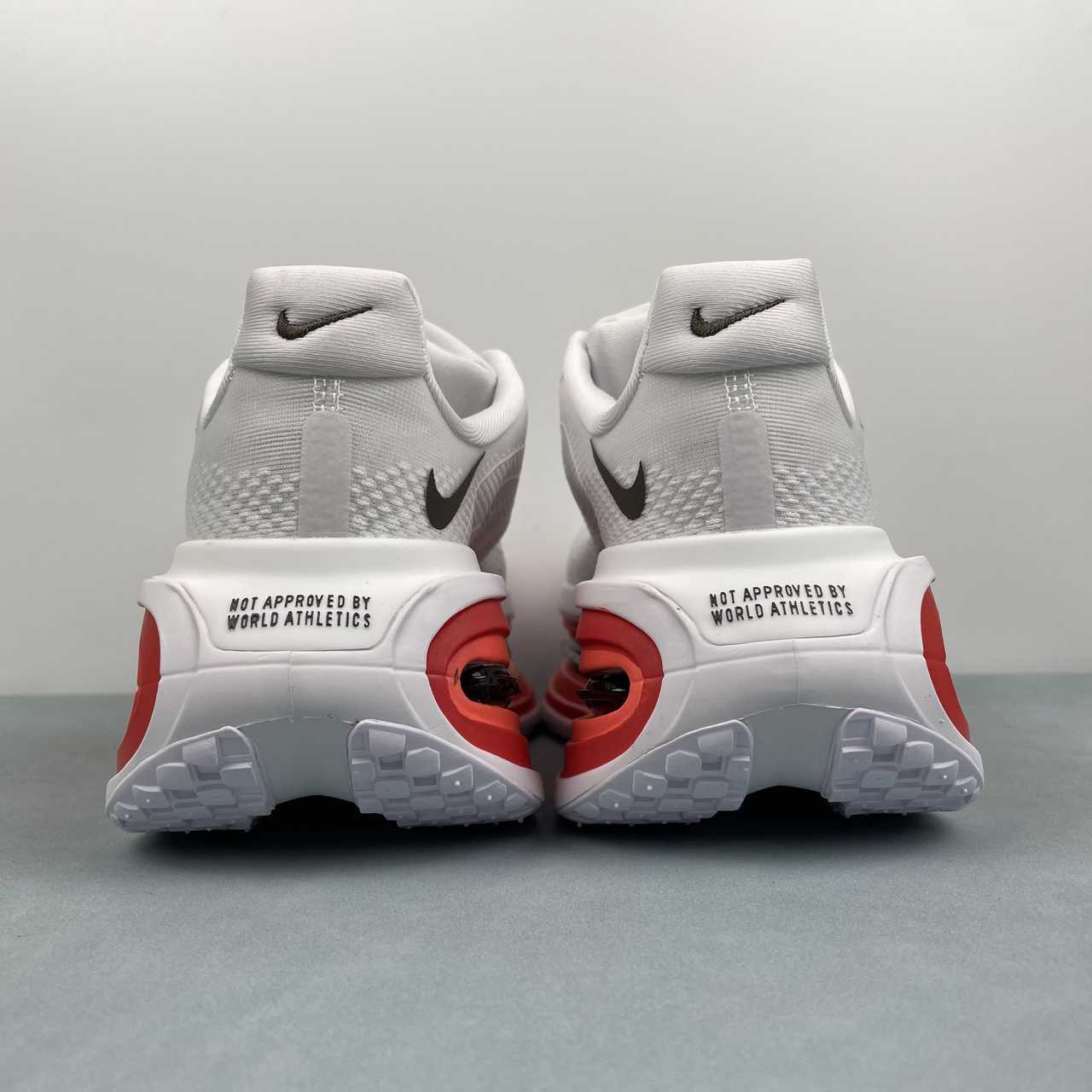 Nike Vomero Premium white big red - VIBES MILANO