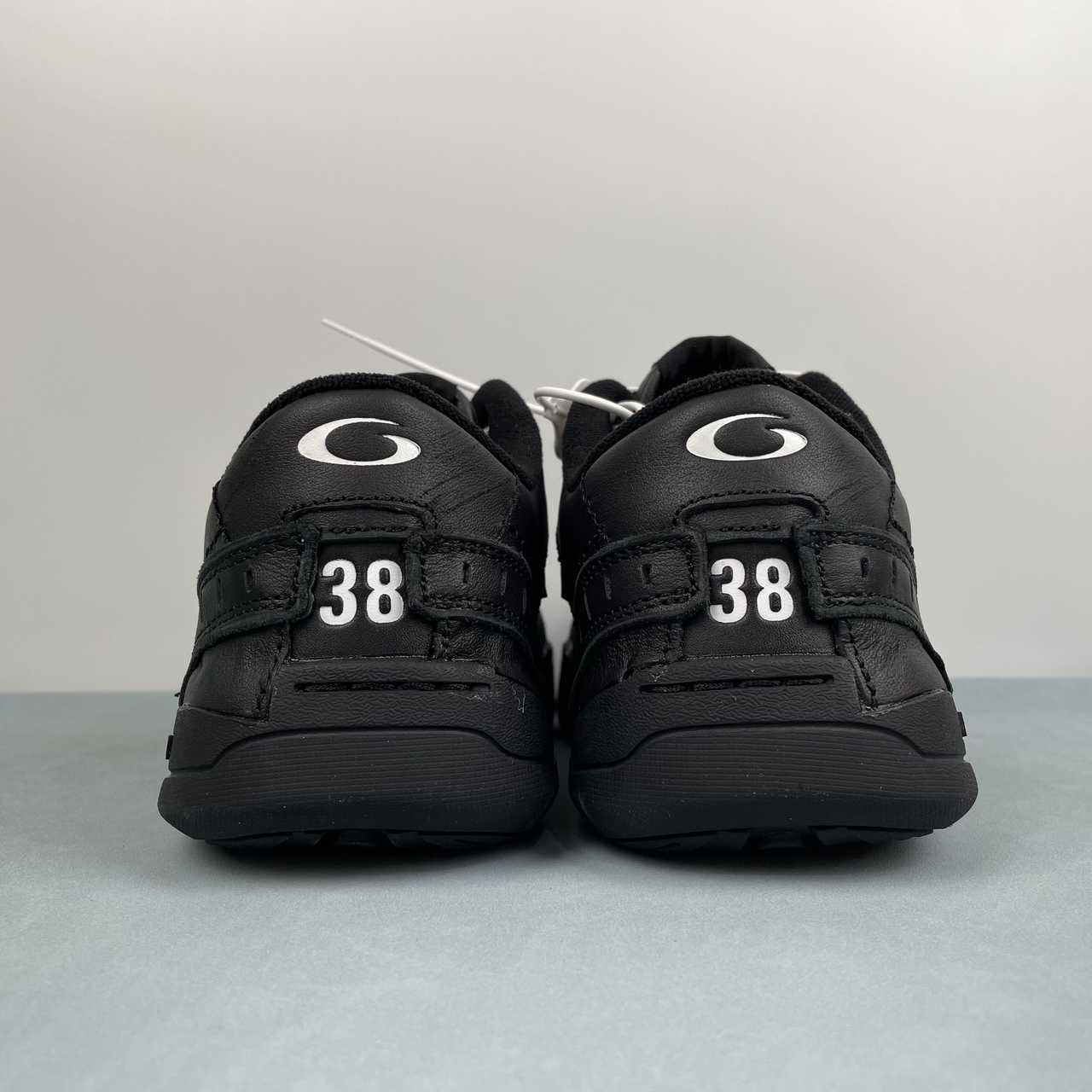 Balenciaga Hampton medium worn out sneakers