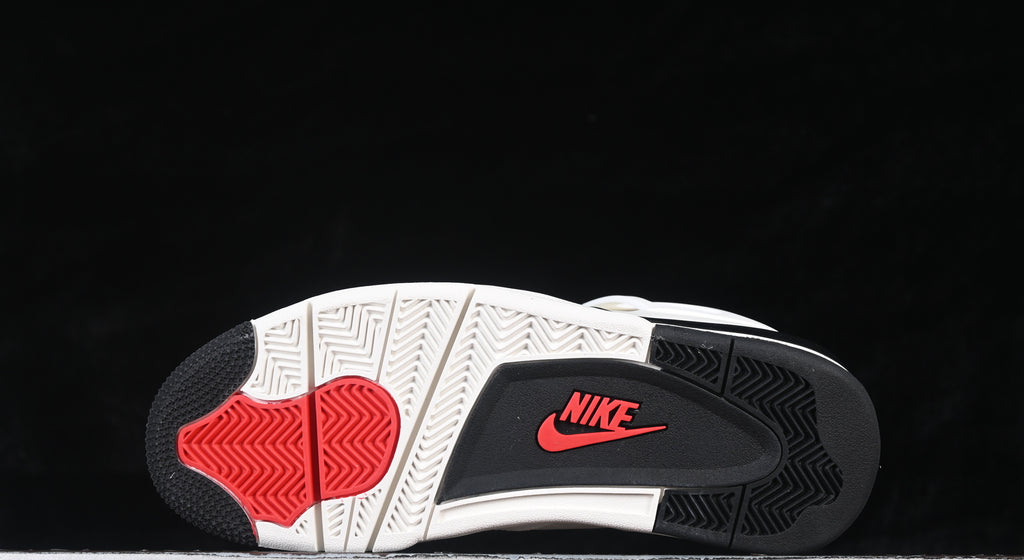 Nike Air Jordan 4 Retro "Flight Club"
