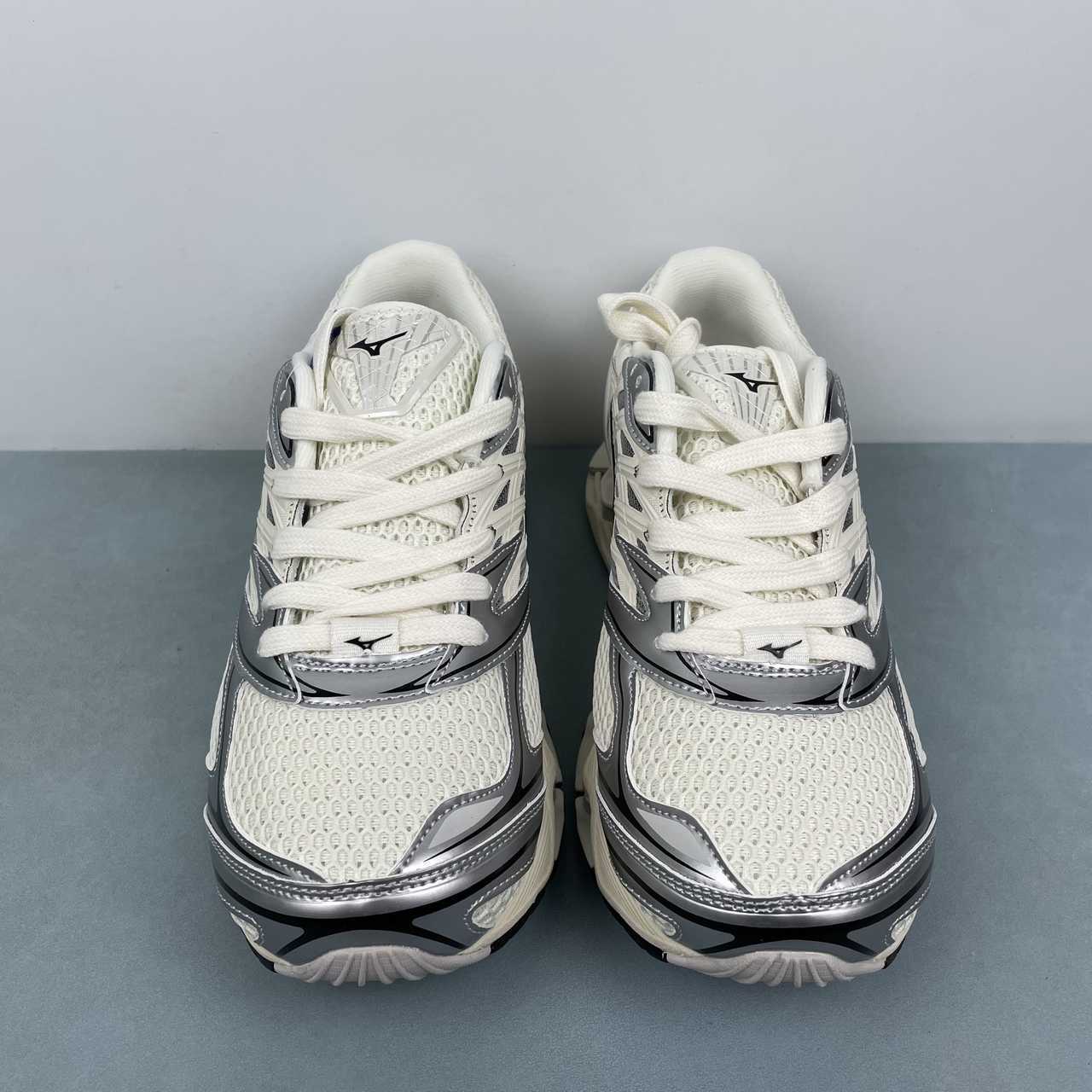 Mizuno Wave Prophecy sneakers bianco argento