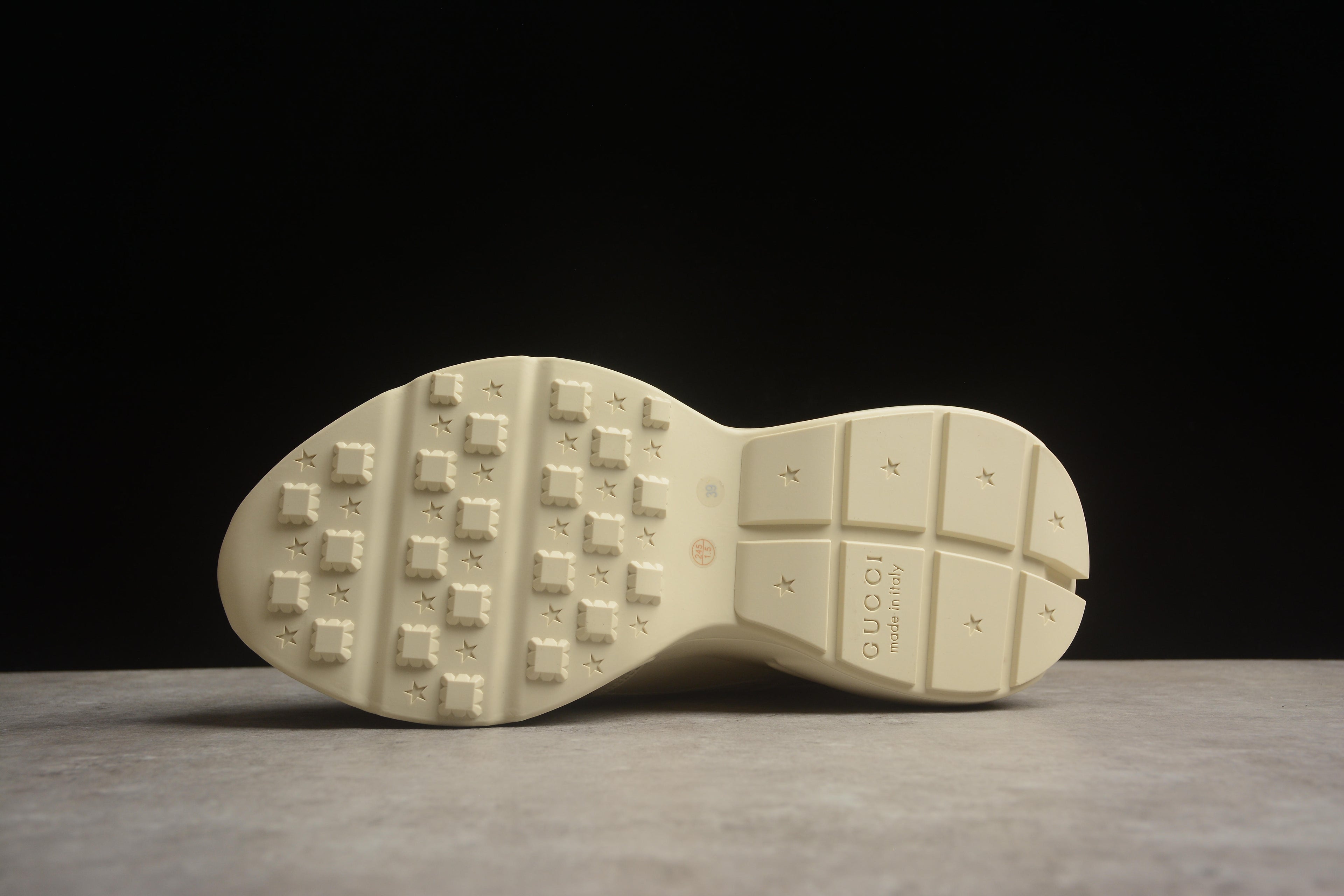 Gucci sneakers Rython Logo Ivory