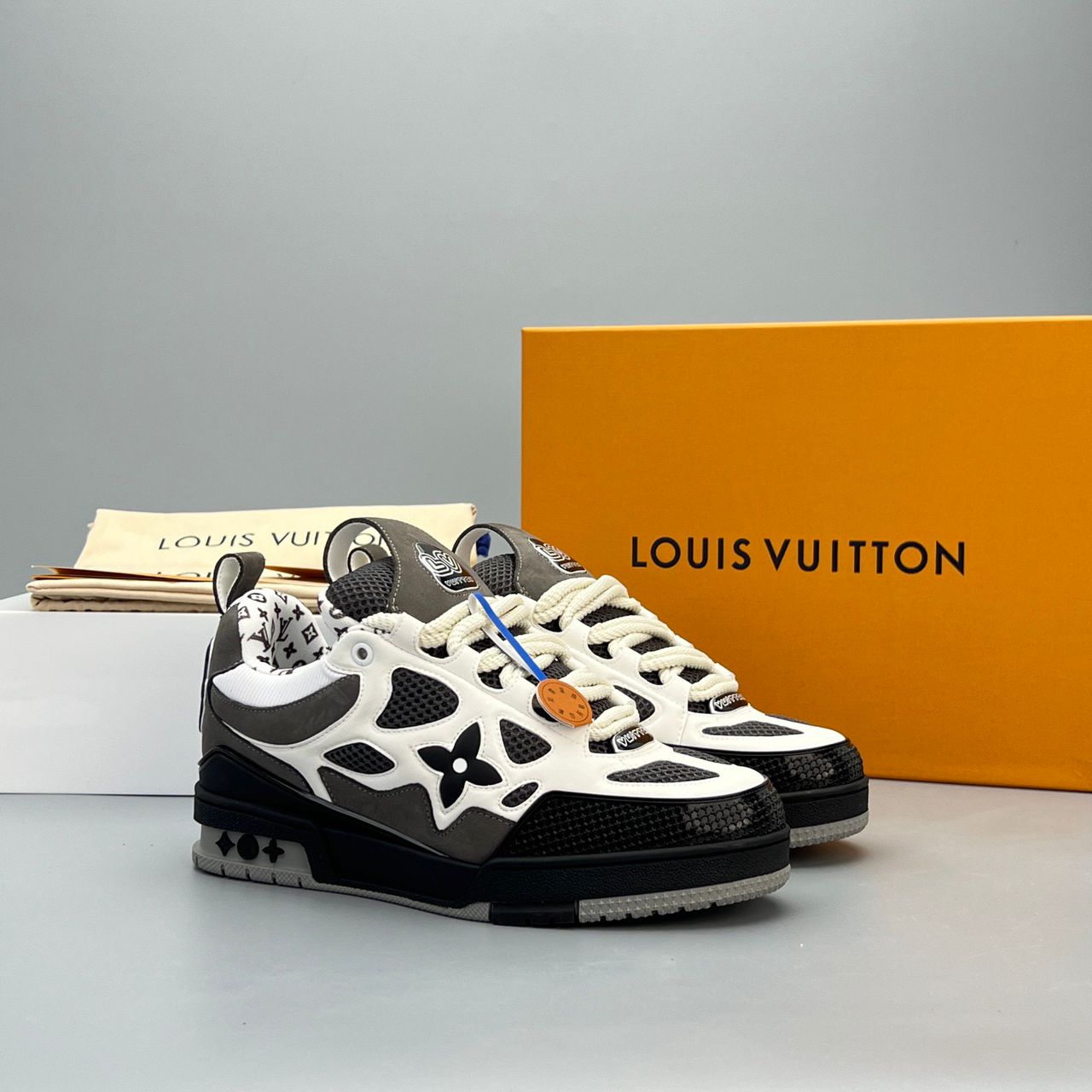 Louis Vuitton Skate Trainer sneakers grigio/nero