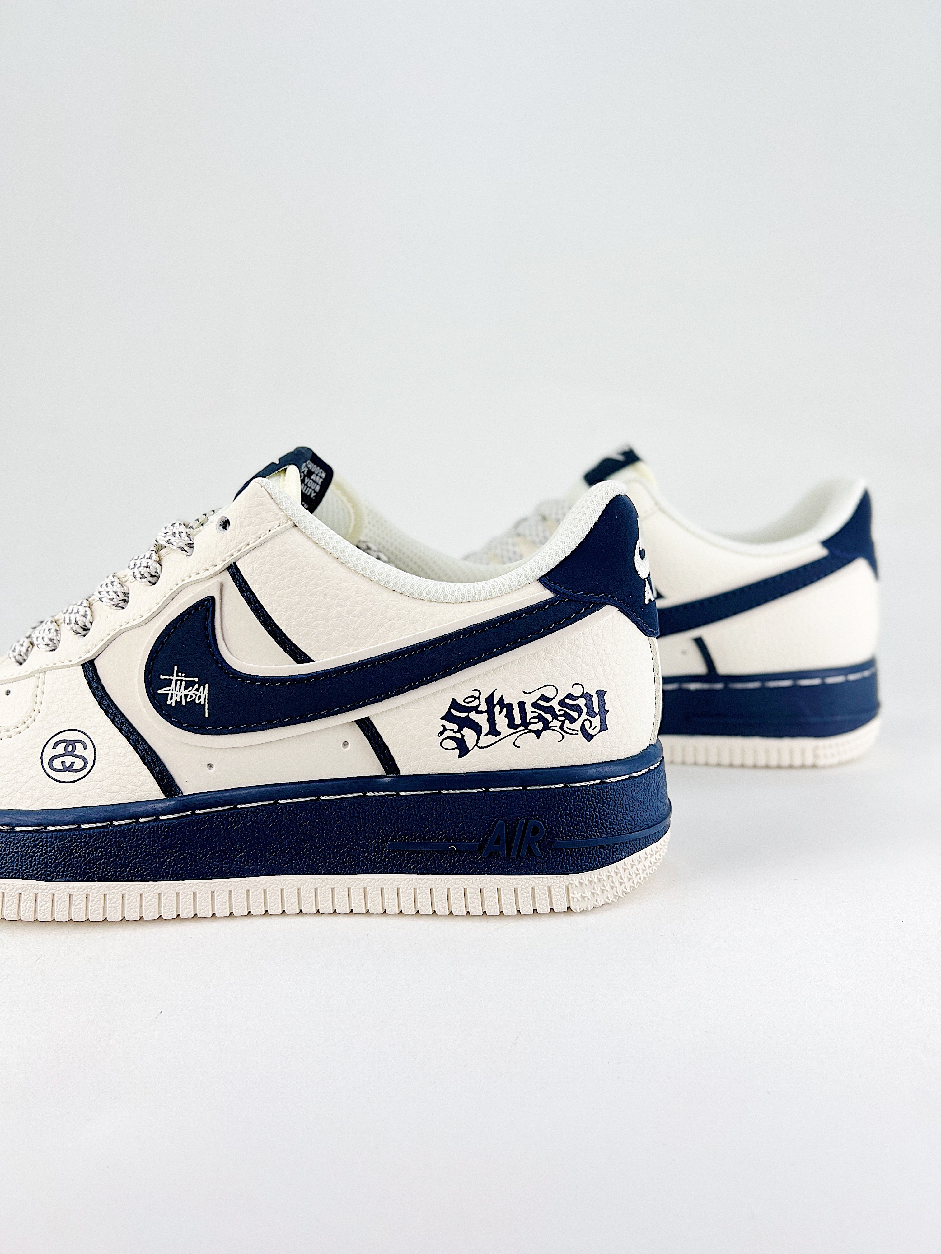 Nike Air Force 1 07 Low x Stussy white blue – VIBES MILANO