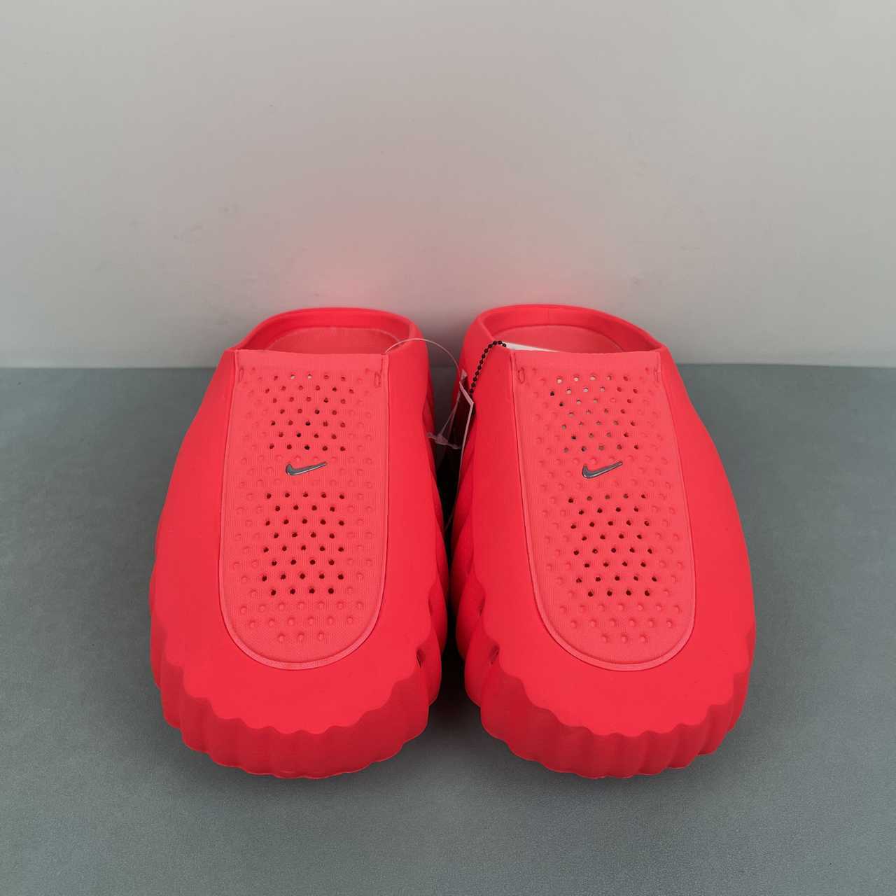 Nike Mind 001 LT Solar red Chrome. Scarpe recovery e relax