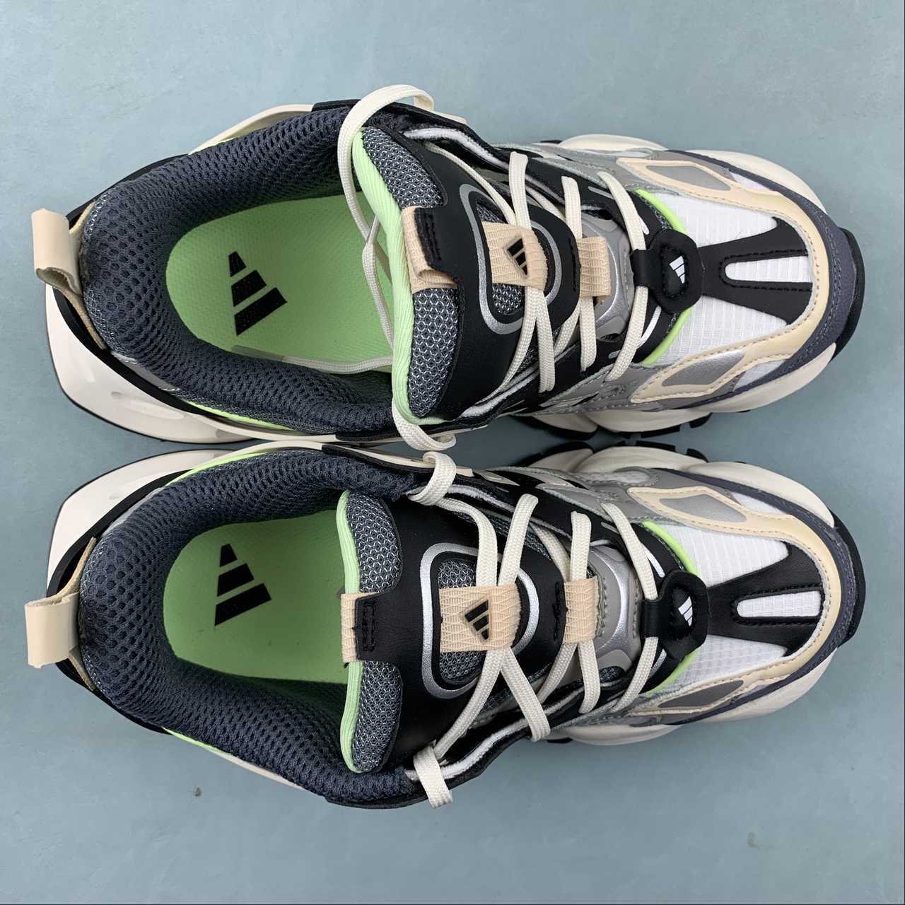 Adidas XLG Runner Deluxe sneakers white