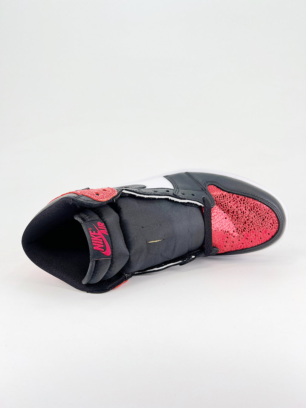 Nike Air Jordan 1 Retro High OG Ruby
