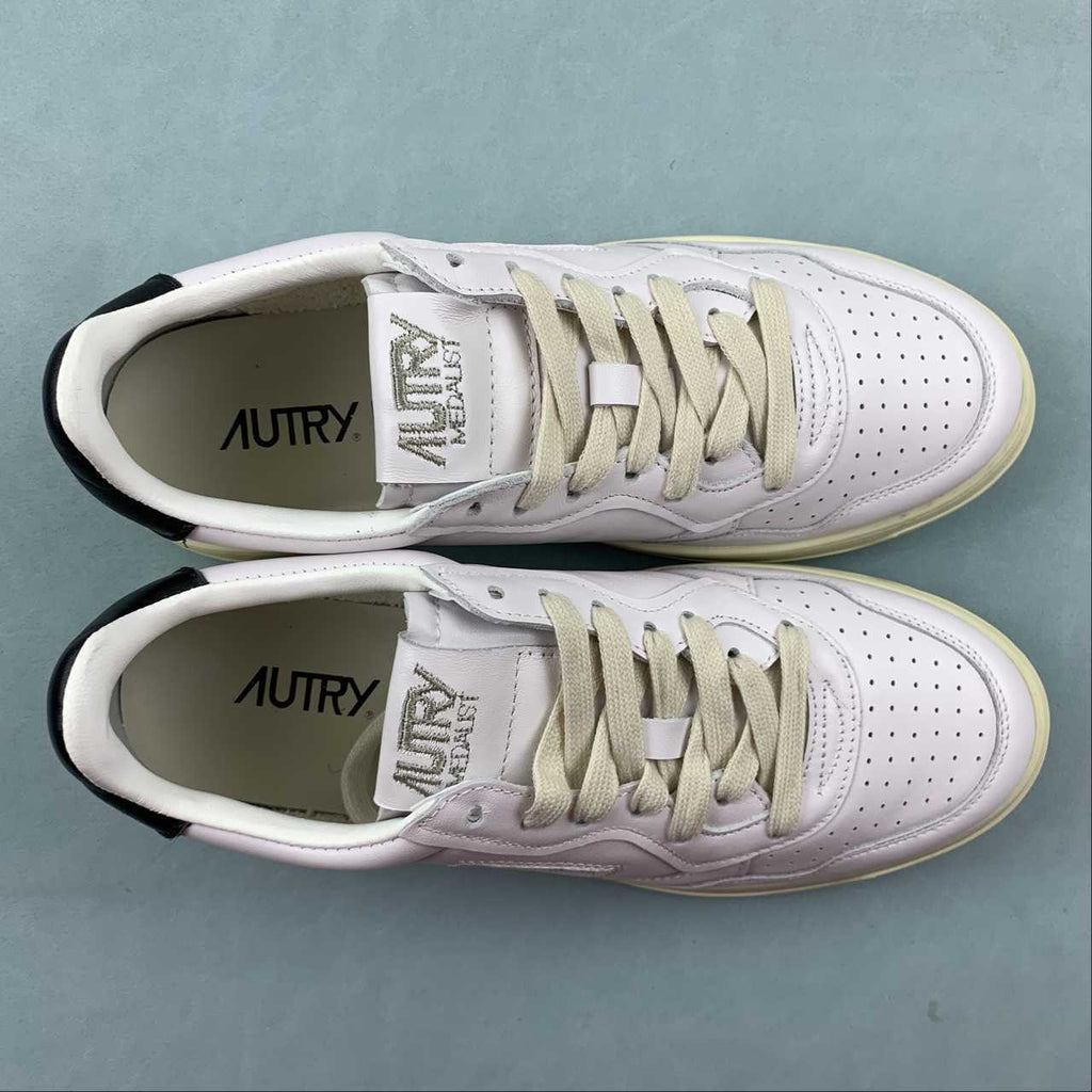 Autry Medalist Low bianca con talloncino nero
