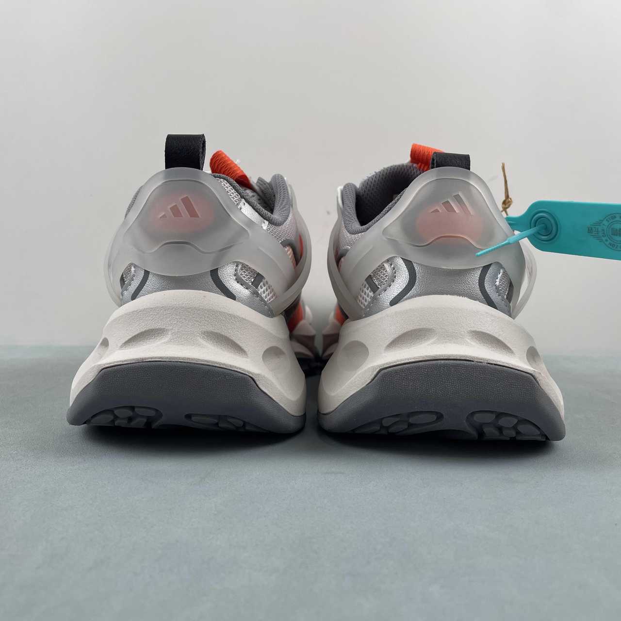 Adidas XLG Runner Deluxe sneakers silver orange black - VIBES MILANO
