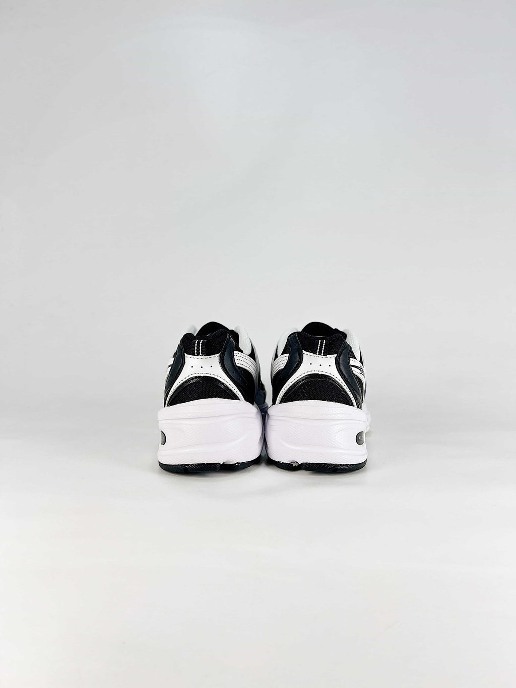 New Balance 530V2 Retro Black White