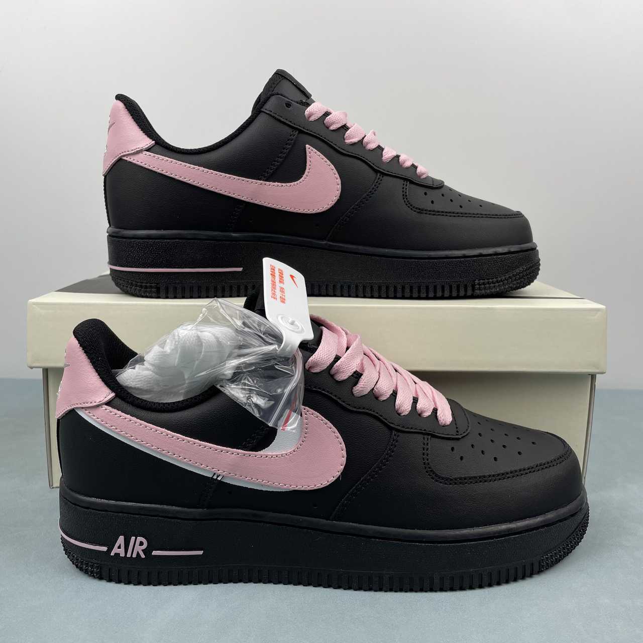 Nike Air Force 1 07 Low Custom Triple Black Pink