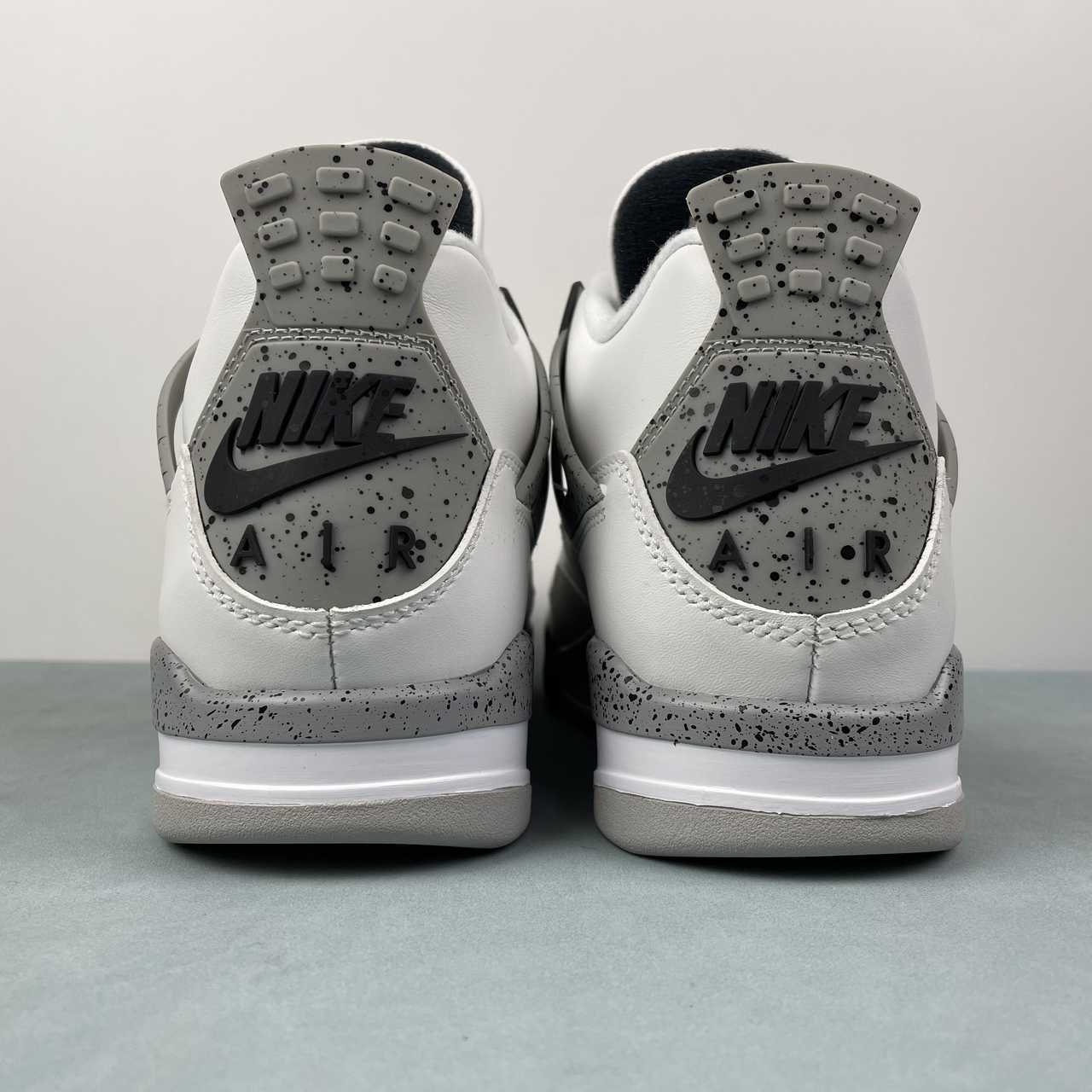 Nike Air Jordan 4 Retro Summit White Cement Grey Black Fire Red - VIBES MILANO
