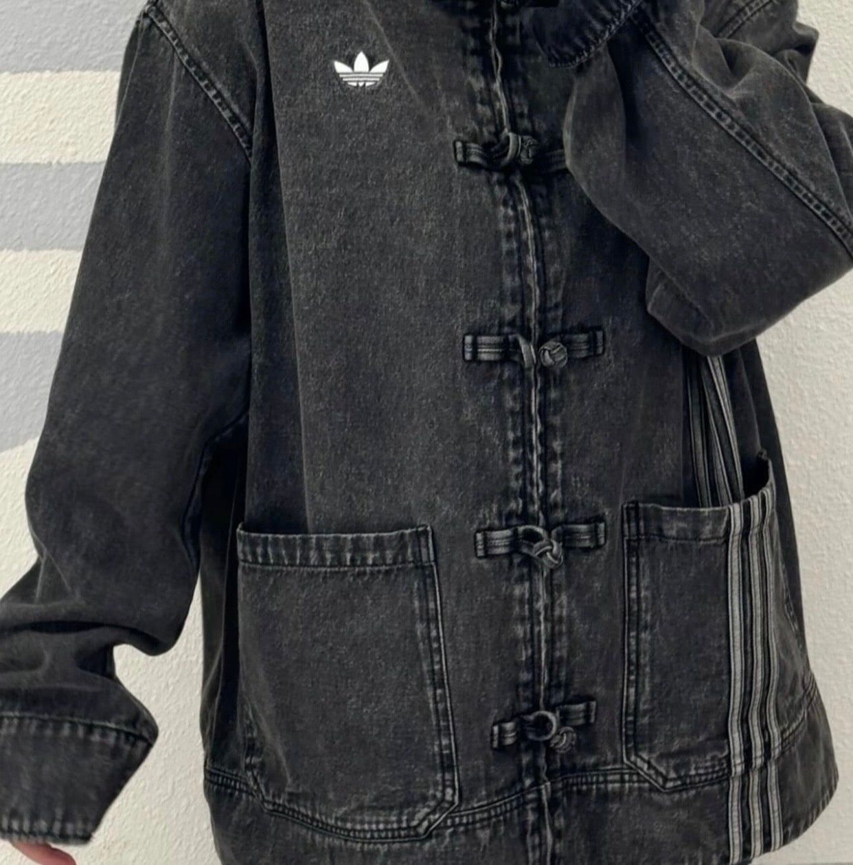 Adidas Chinese Track Top 3.0 giacca in denim grigio - VIBES MILANO
