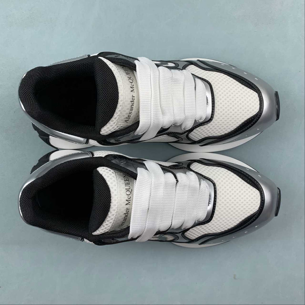 Alexander McQueen Sprint Runner bianco e argento