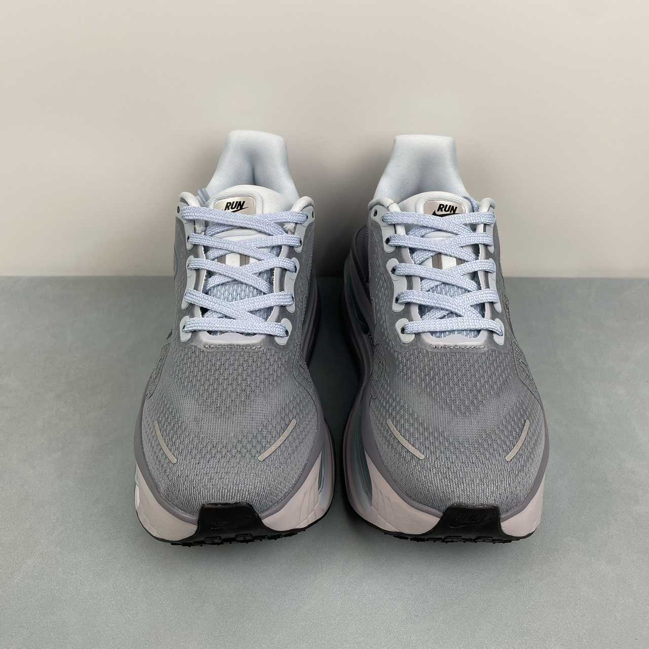 Nike Vomero Premium grey - VIBES MILANO