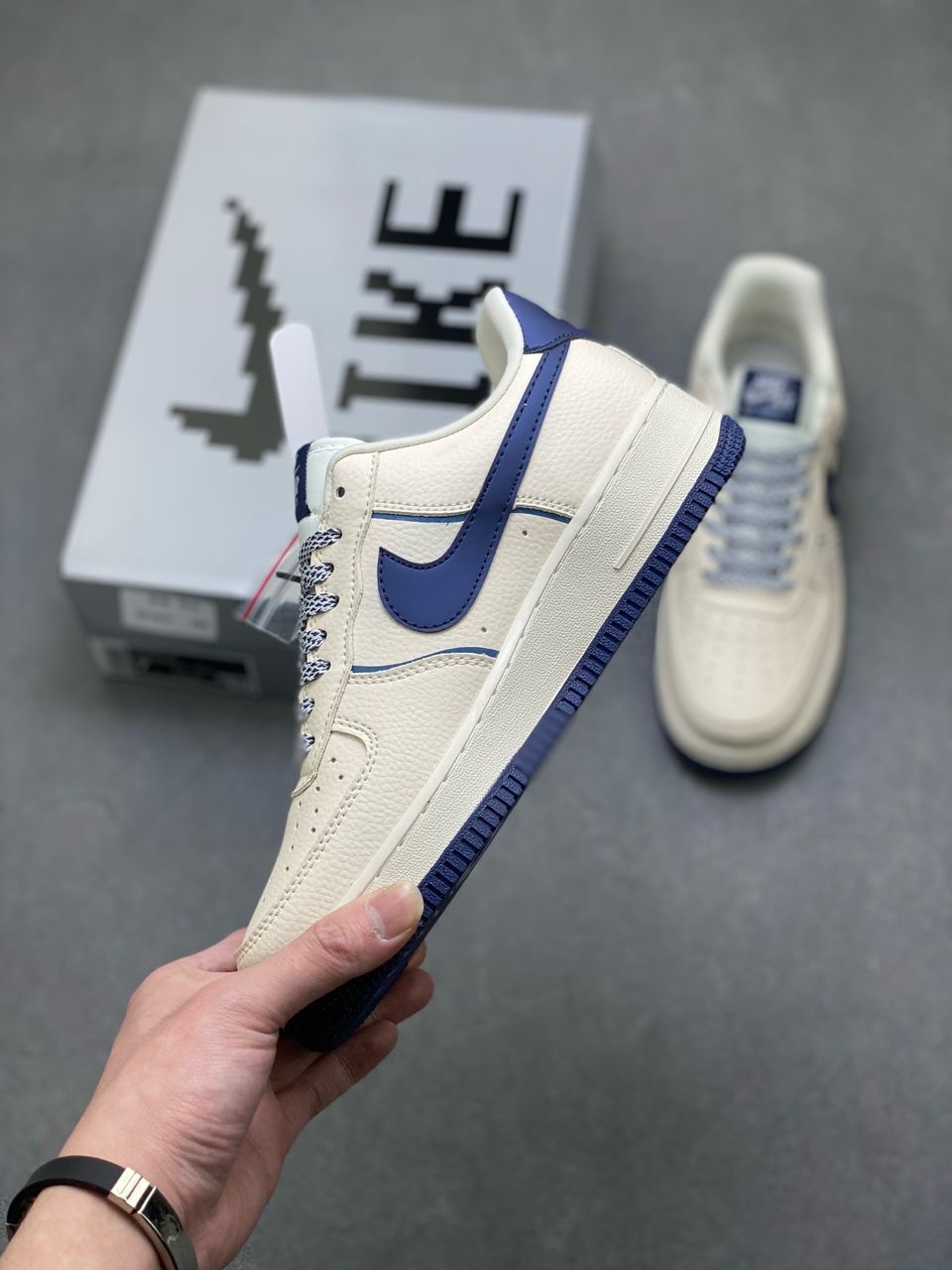 Nike Air Force 1 07 Low x Stussy beige blue