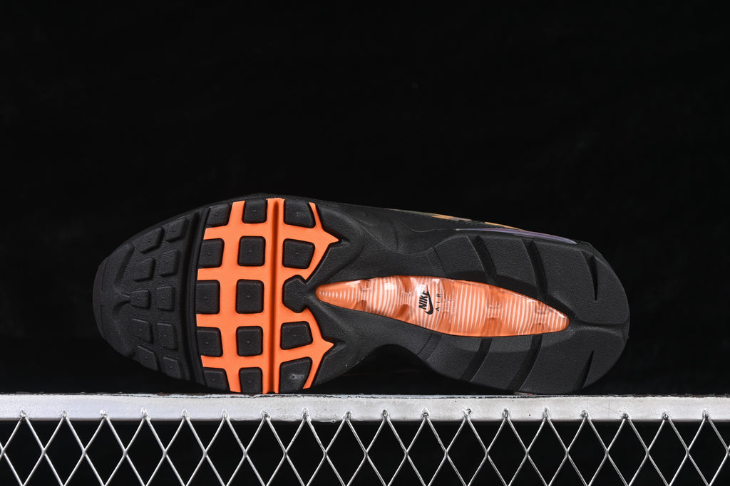 Nike Air Max 95 OG orange camo