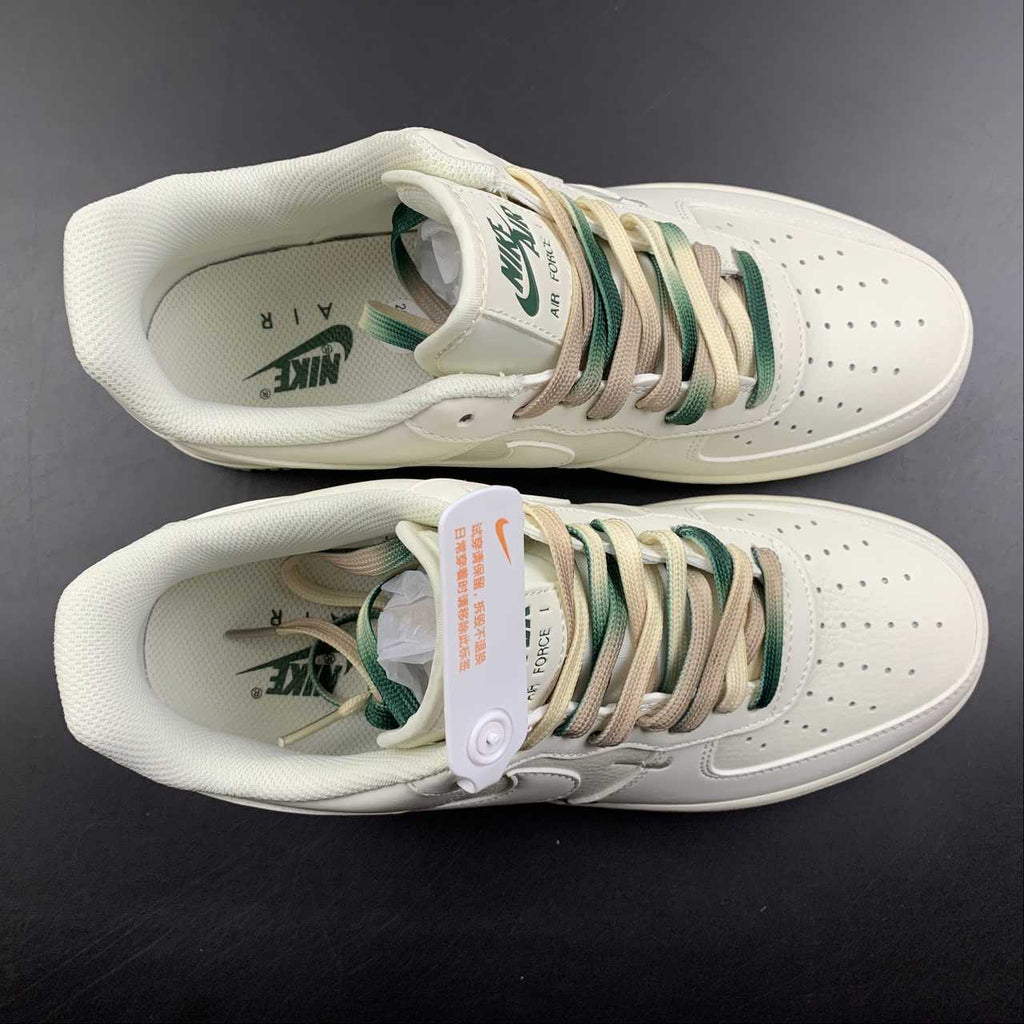 Nike Air Force 1 Low 07 LV8 Beige Verde Scuro MU0222-034