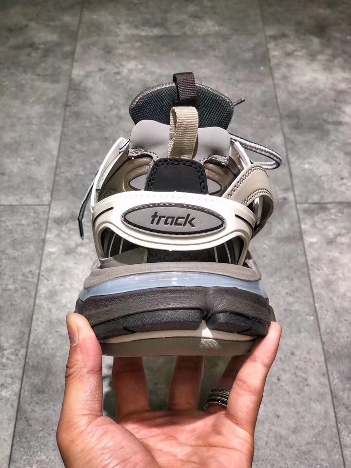 Balenciaga Sneakers Track taupe bianco