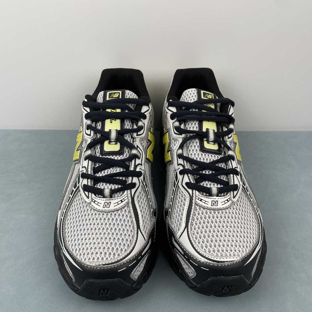 New Balance NB 740 Sea Salt and Firefly