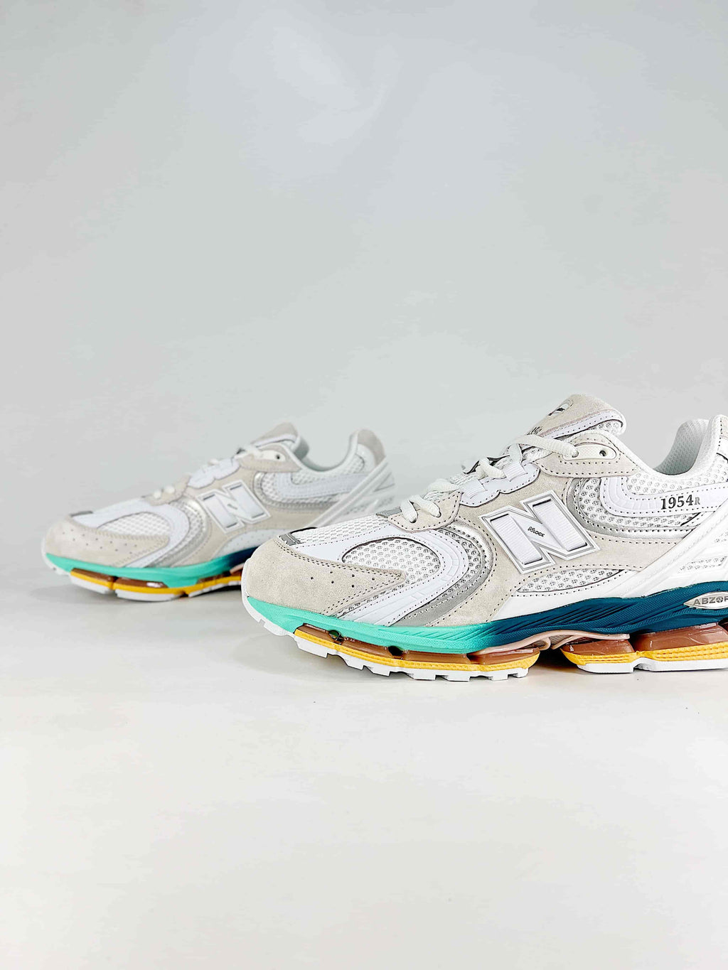 New Balance 1954R Reflection White Bright Mint