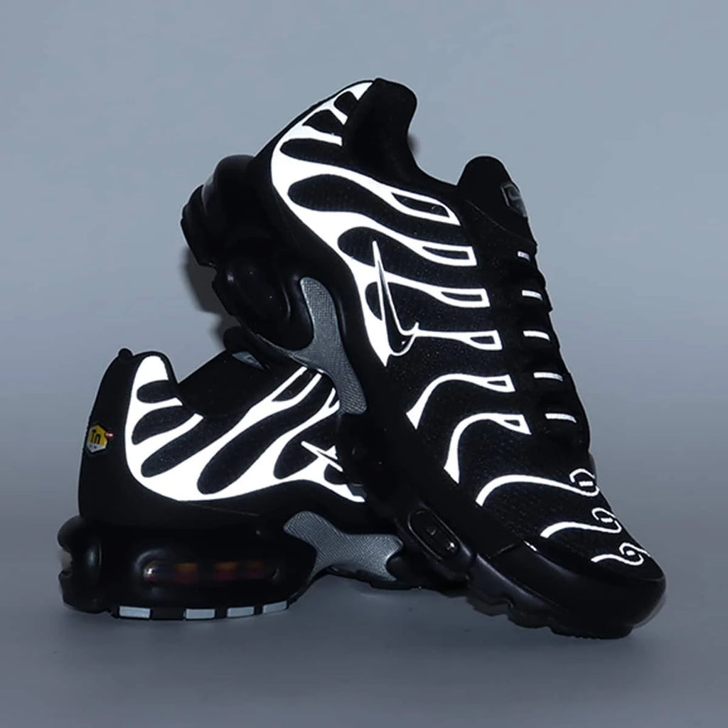 Nike Air Max Dn8 white