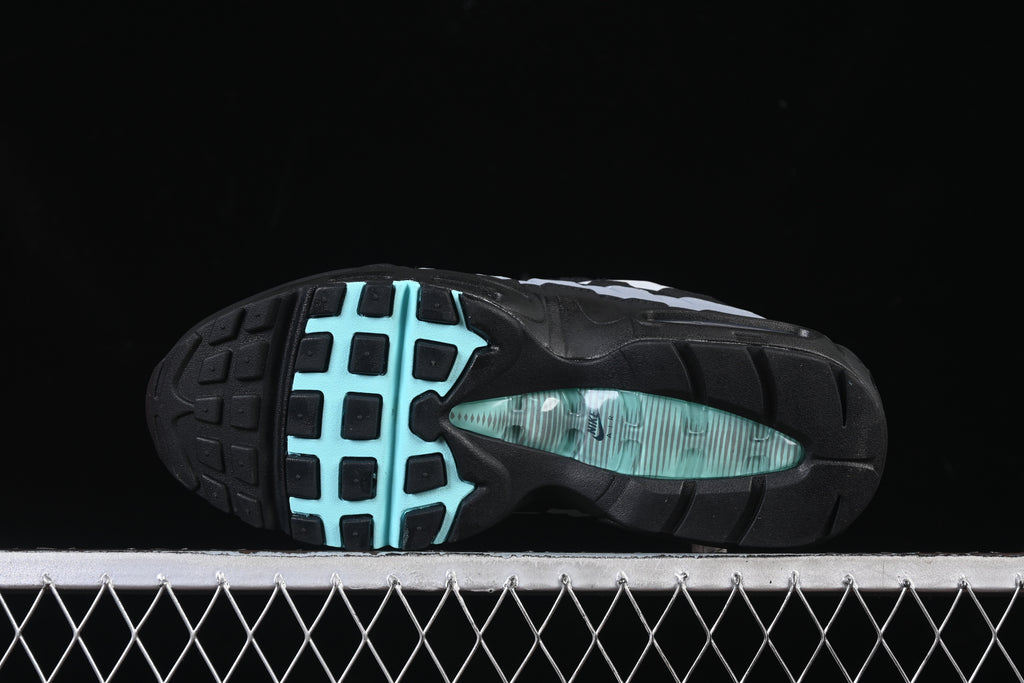 Nike Air Max 95 black aurora green