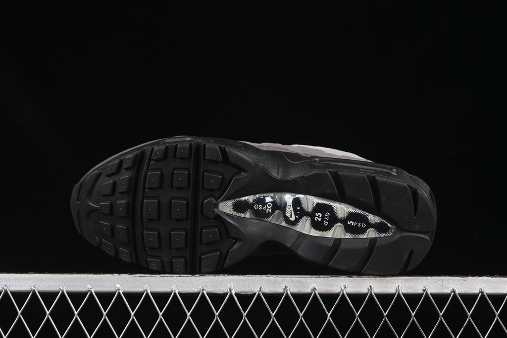 Nike Air Max 95 OG black white granite dust