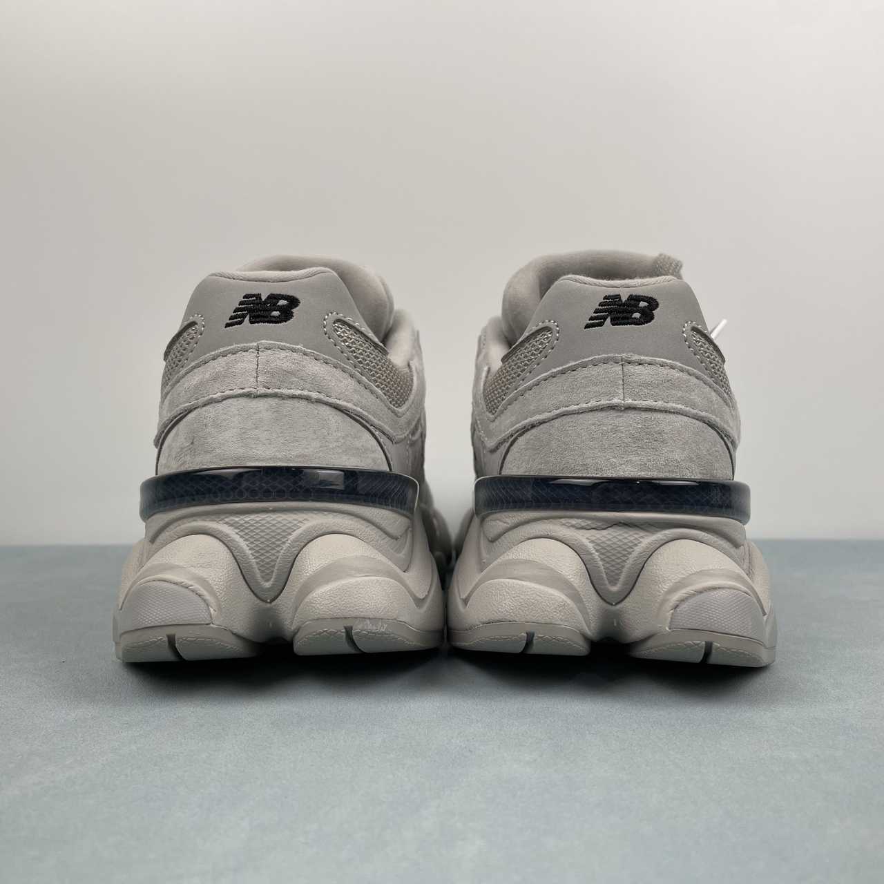 New Balance NB 9060 Silver Metallic Grey