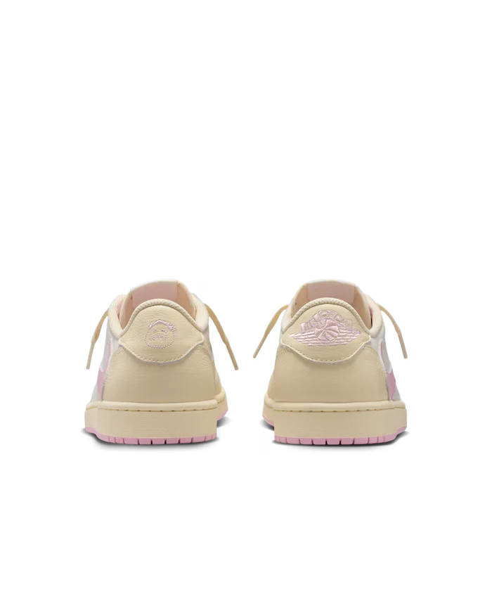 Travis Scott x Air Jordan 1 low OG SP Shy Pink