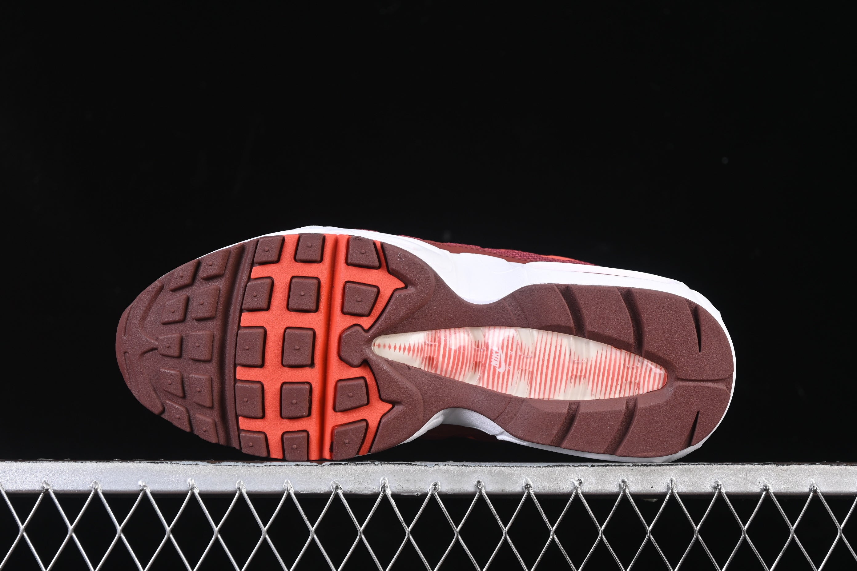 Nike Air Max 95 Recraft photon dust picante red