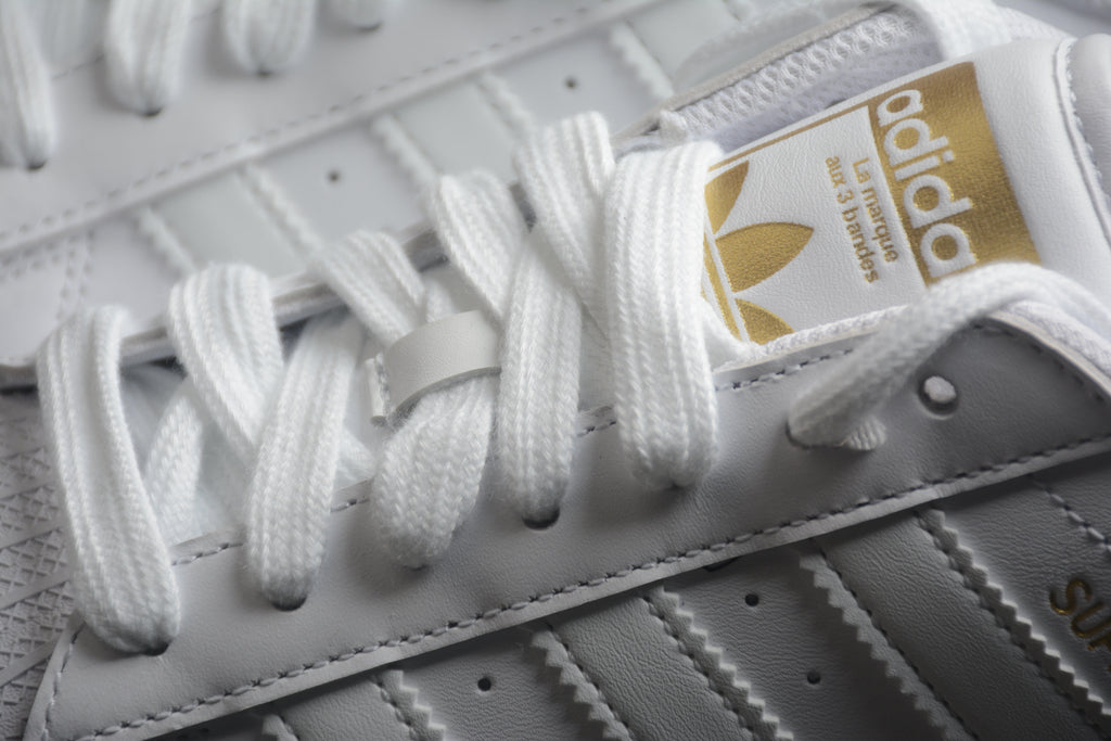 Adidas Originals Superstar XLG (non destinata al mercato italiano)