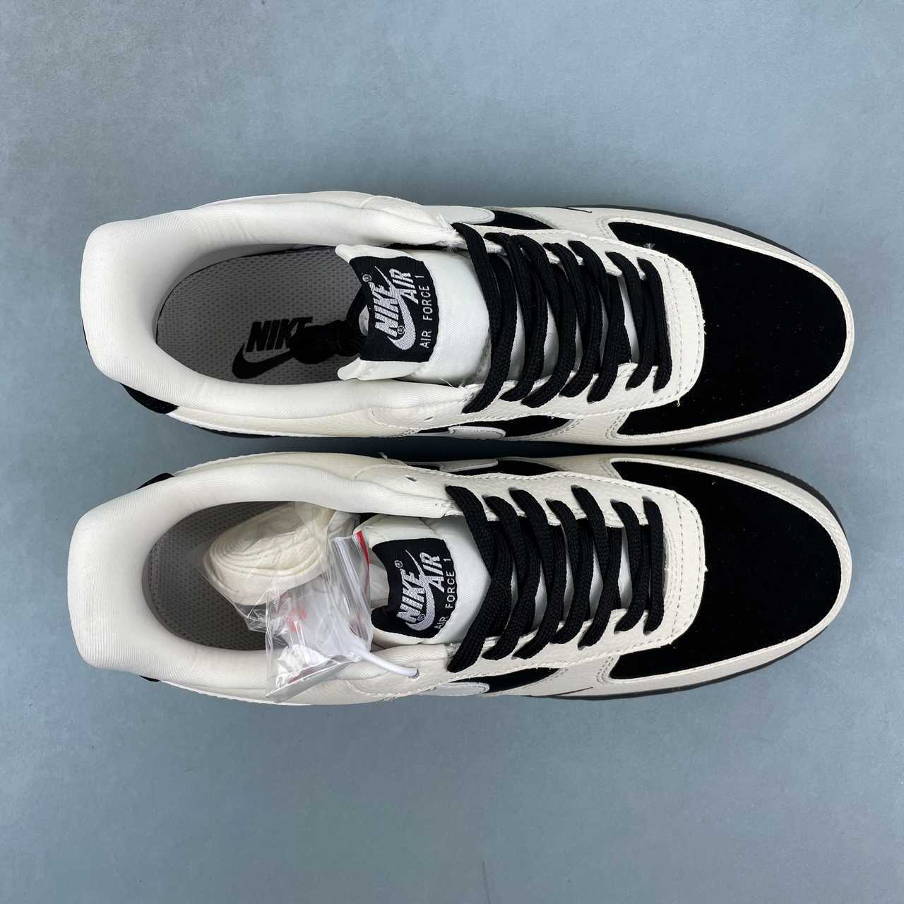 Nike Air Force 1 ’07 Low x Stussy Black & White