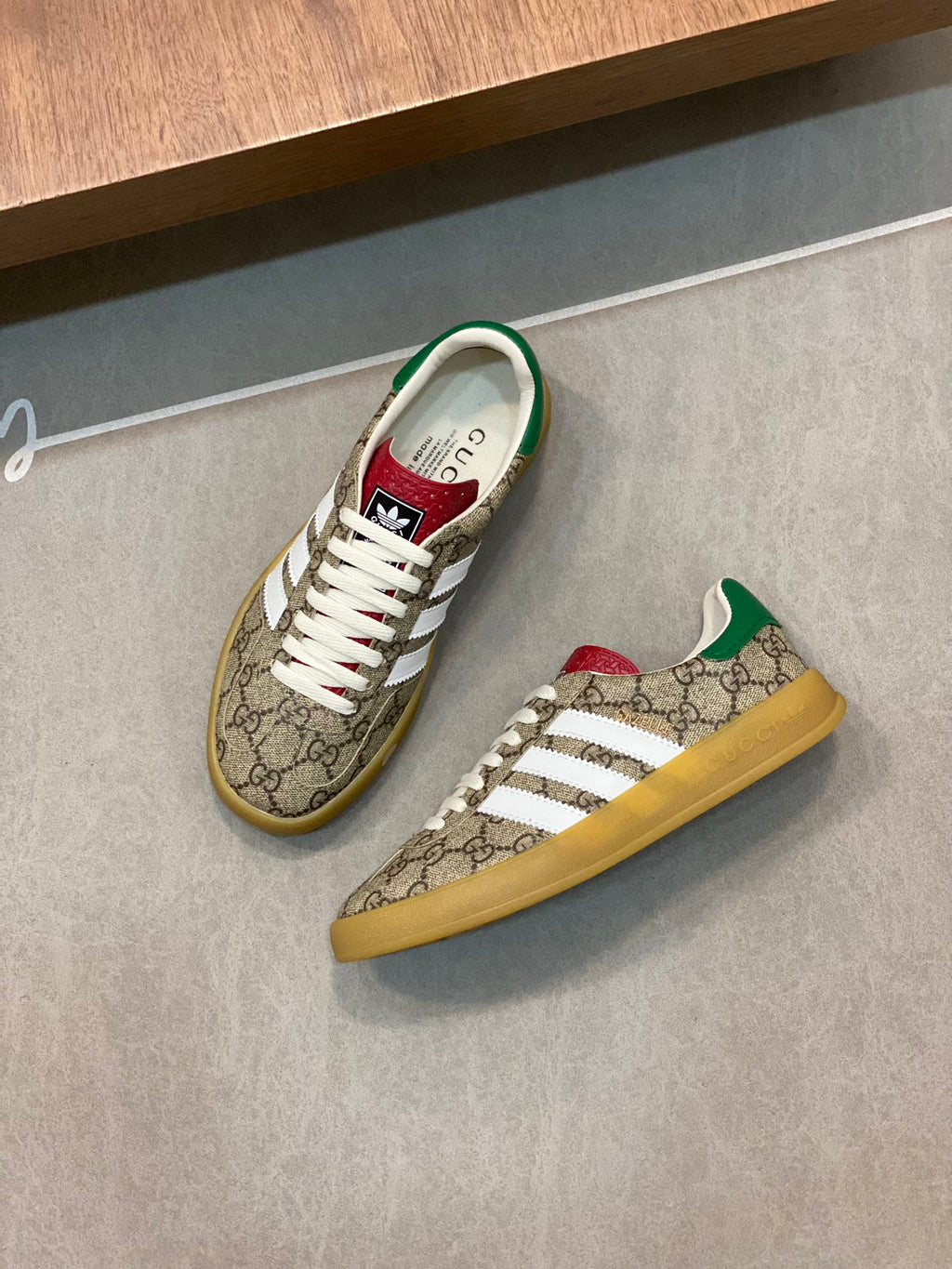 Adidas x Gucci Gazelle Beige GG Monogram - VIBES MILANO