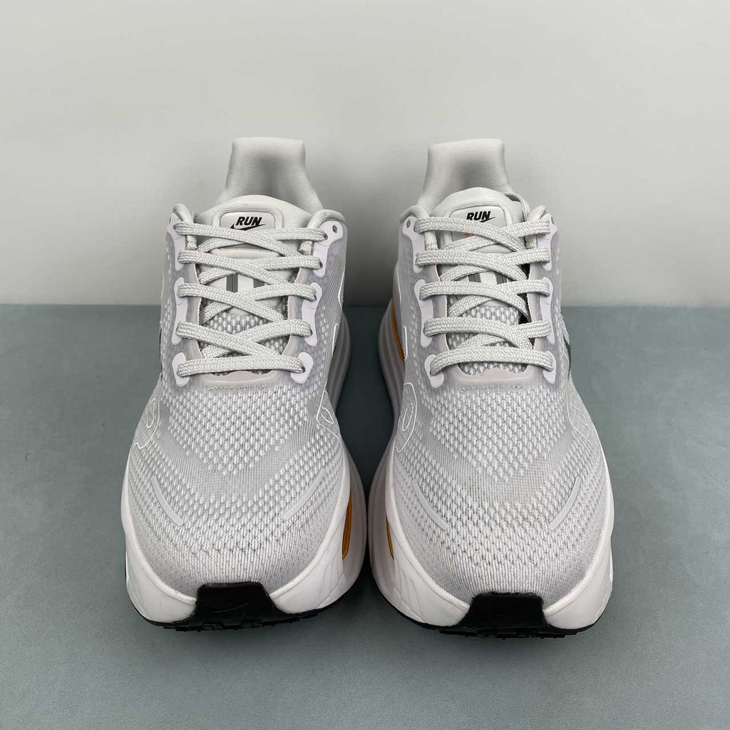Nike Vomero Premium light grey white - VIBES MILANO