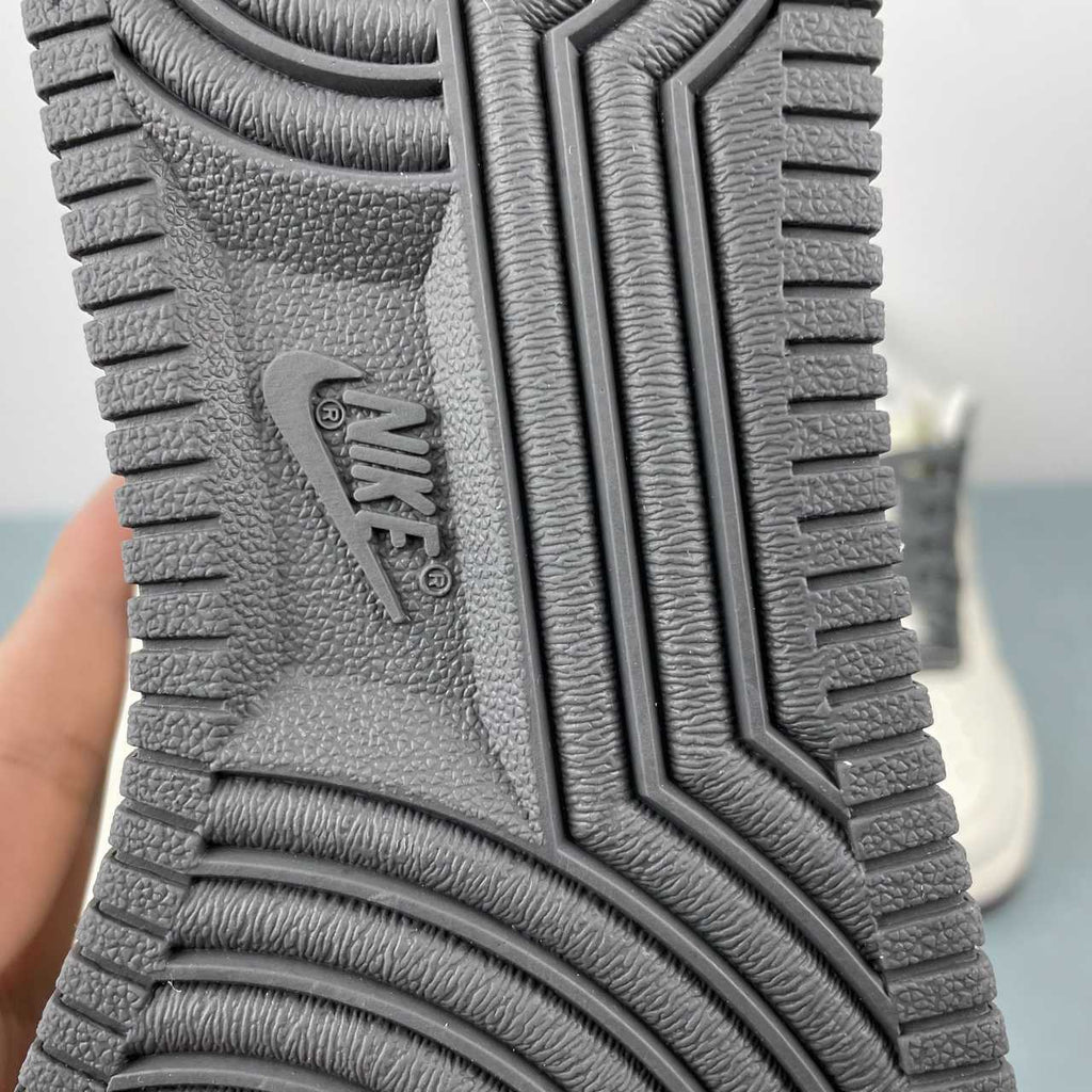 Nike Air Force 1 07 Low x Stussy white black