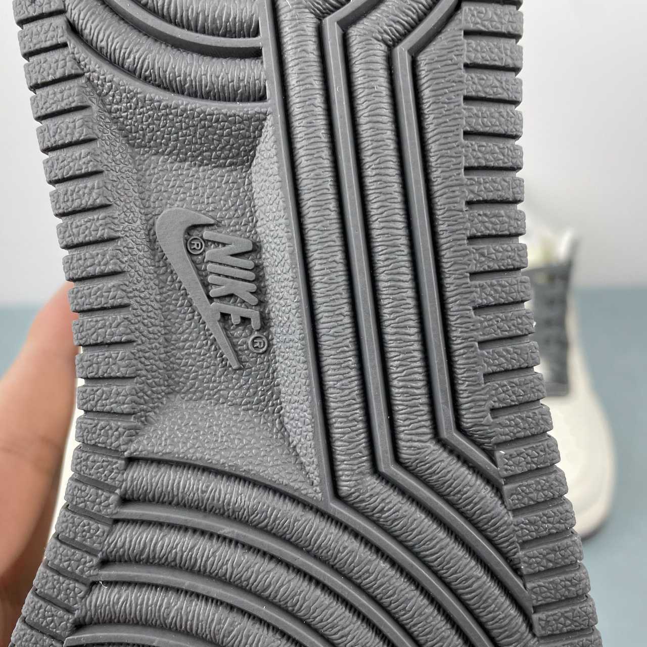 Nike Air Force 1 07 Low x Stussy white black